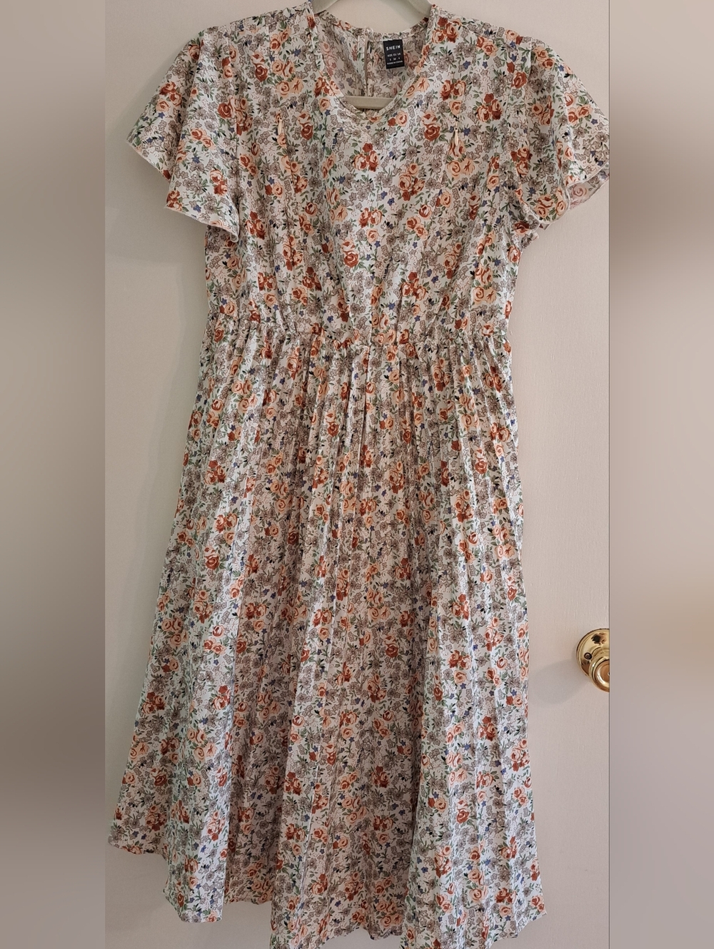 SHEIN Cream Floral Ditsy Print Dress with Green & Rust Accentsd